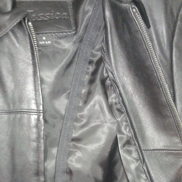 Buttery soft Leather Jacket sz small (6-8) - Picture 7 of 9